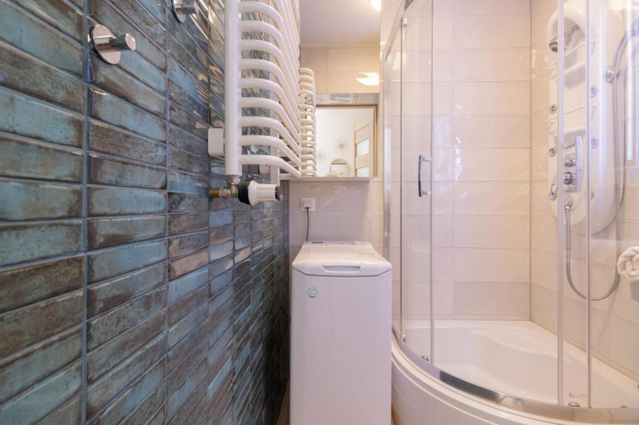 Mokotow Apartments Reytan By Noclegi Renters Warszawa Eksteriør billede